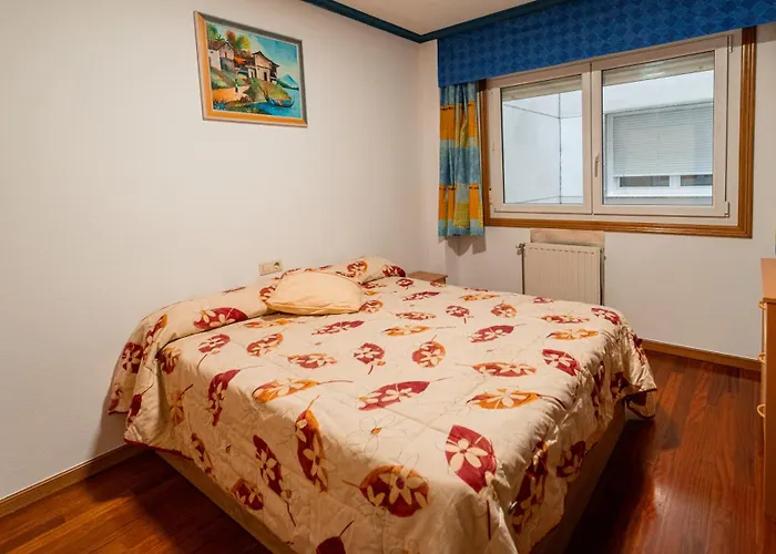 Проживание в семье Centro Pontereas Пуэнтеареас